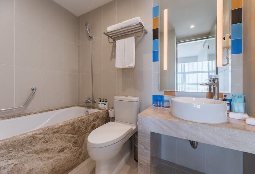 스위트, Holiday Inn Express Liuyang Development Zone, An Ihg