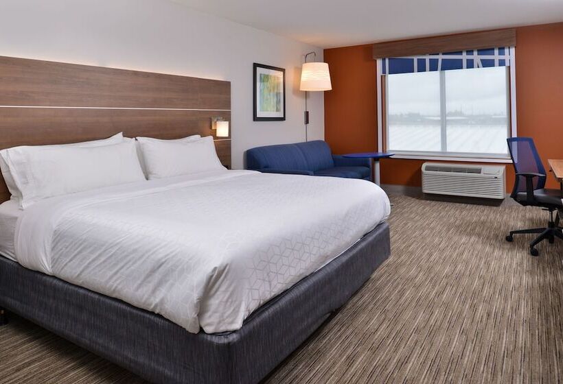 Люкс, Holiday Inn Express & Suites   Marshalltown, An Ihg