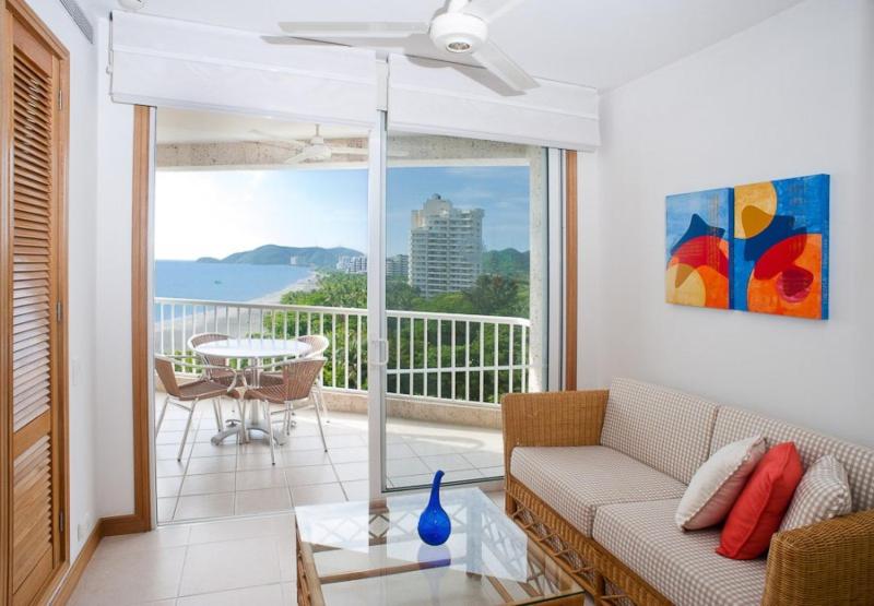 سوییت جونیور, Irotama Apartasuites