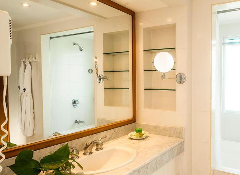 سوئیت 2 خوابه, Irotama Apartasuites