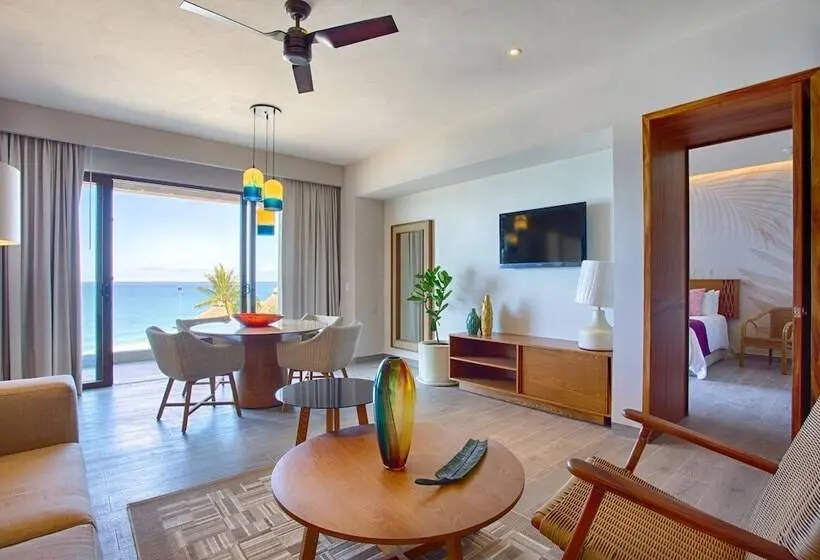 2 Bedroom Suite