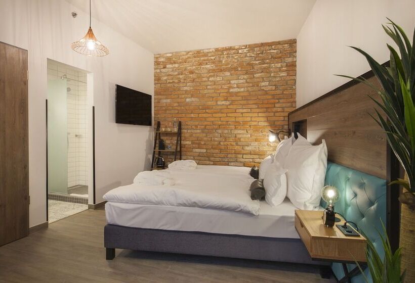 חדר סופריור, Memories Oldtown