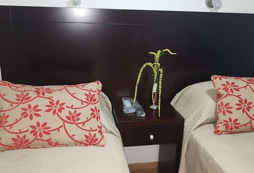 اتاق اجرایی, Palermo Bridge