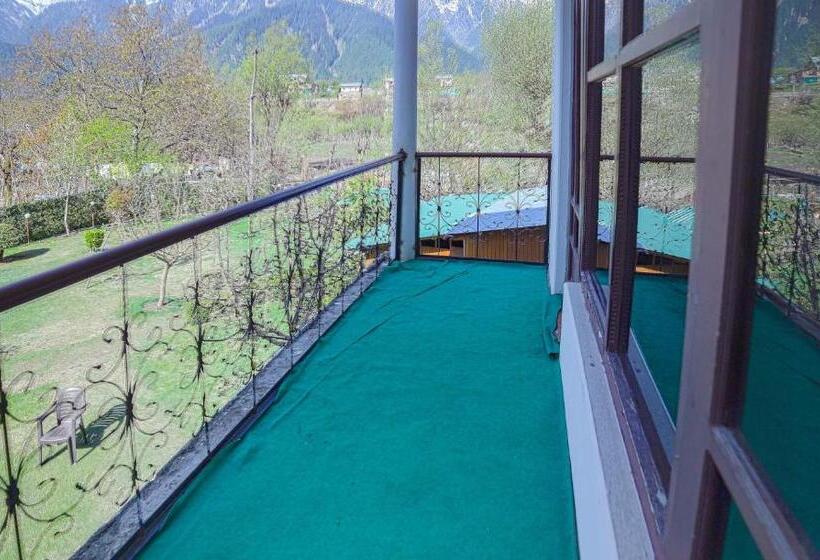 חדר דלוקס, Premier Pahalgam