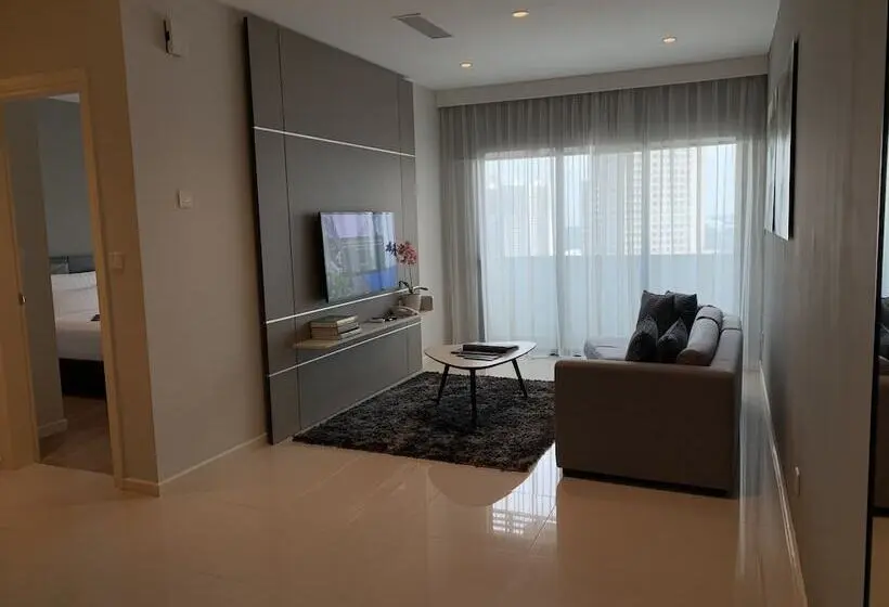 سوئیت با تخت بزرگ, Shama Suasana Johor Bahru