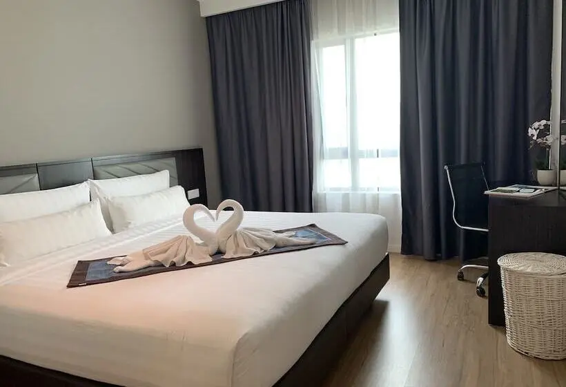 سوئیت 2 خوابه, Shama Suasana Johor Bahru