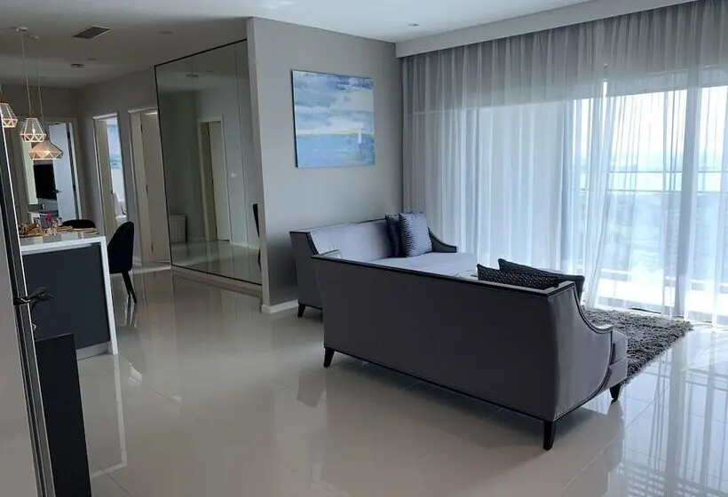 3 Bedroom Suite, Shama Suasana Johor Bahru