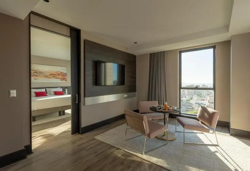 سوییت سوپریور, Novotel Vina Del Mar