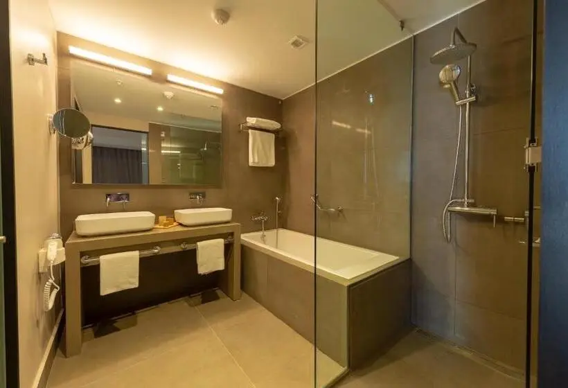 سوییت سوپریور, Novotel Vina Del Mar