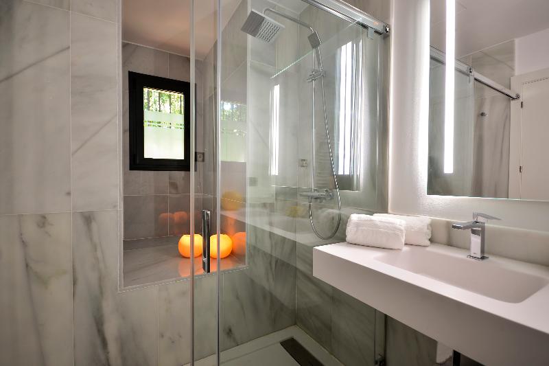 اتاق سوپریور, Legado Alcazar