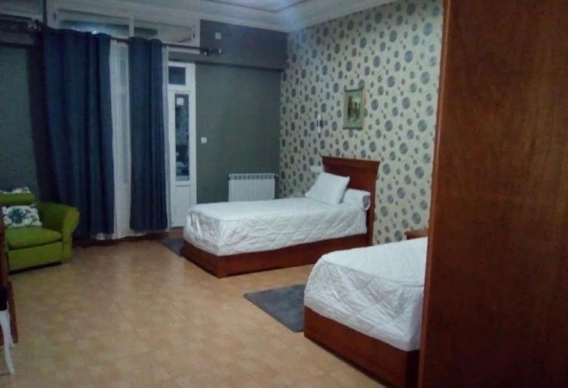 اتاق استاندارد یک نفره, Maraval