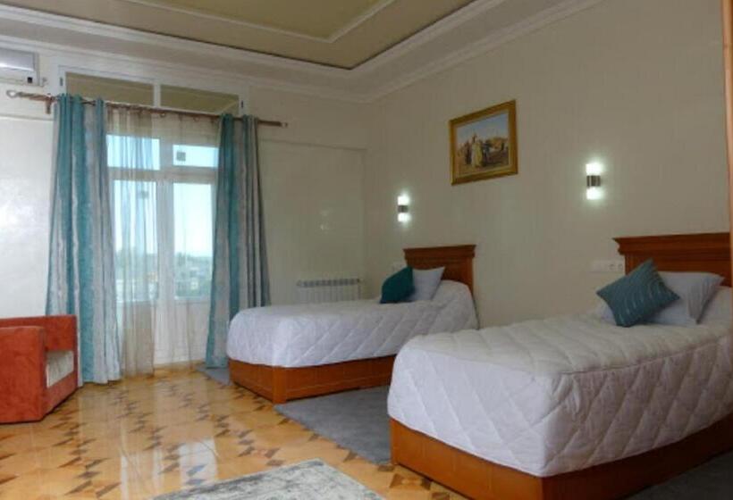 اتاق استاندارد, Maraval