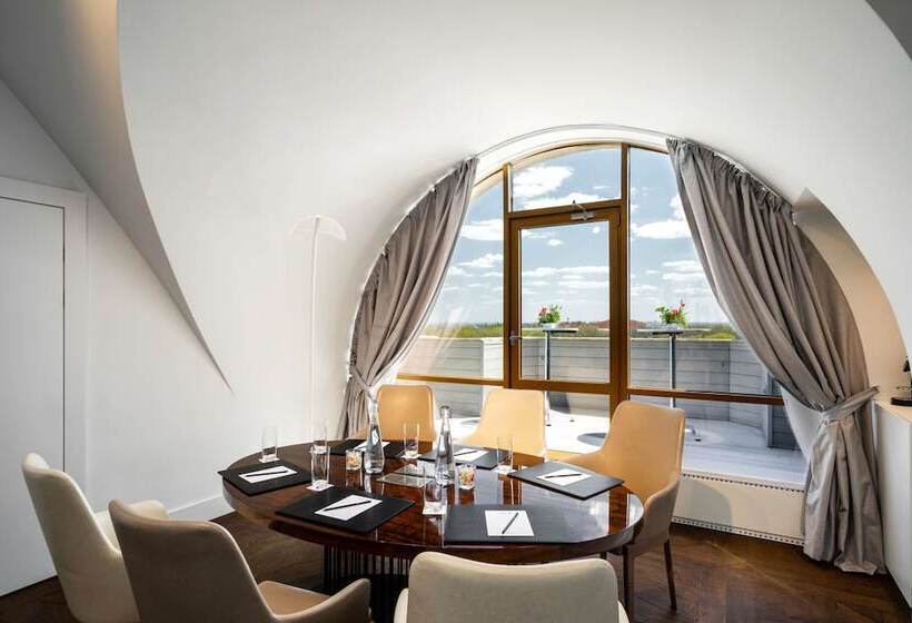 Quarto Superior, Radisson Blu Hotel, Rostov On Don