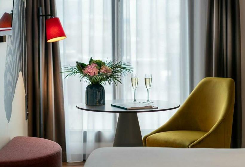 سوییت جونیور, Nyx Hotel Bilbao By Leonardo Hotels