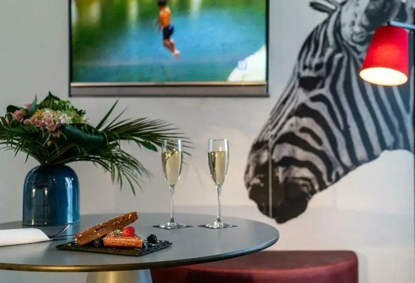 سوییت جونیور, Nyx Hotel Bilbao By Leonardo Hotels
