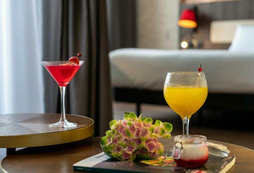 سوییت جونیور, Nyx Hotel Bilbao By Leonardo Hotels