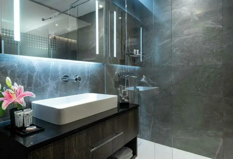 سوییت جونیور, Nyx Hotel Bilbao By Leonardo Hotels