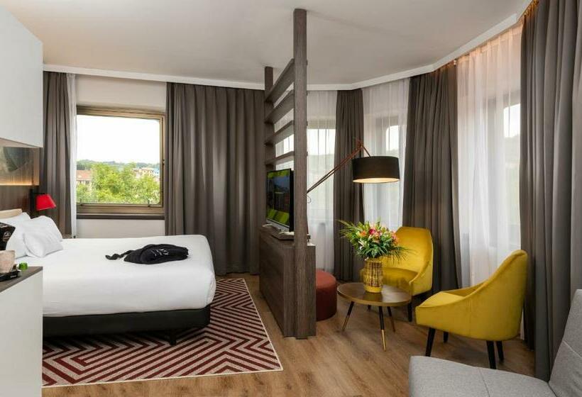 اتاق سوپریور خانوادگی, Nyx Hotel Bilbao By Leonardo Hotels