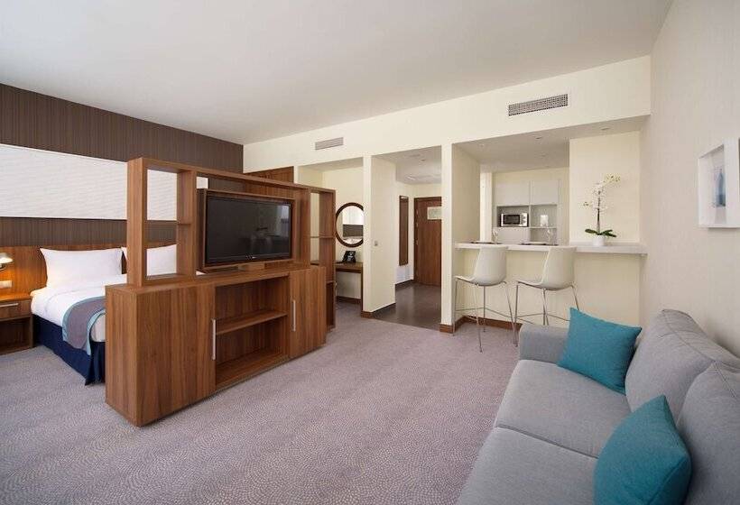 استودیوی سوپریور, Radisson Residences, Zavidovo