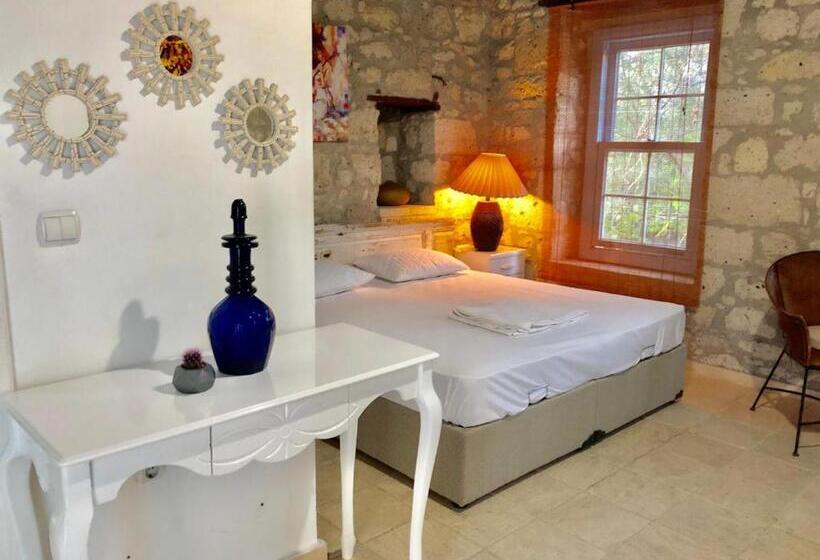 Номер Стандарт, Tashmahal Buti̇k Otel Alaçati