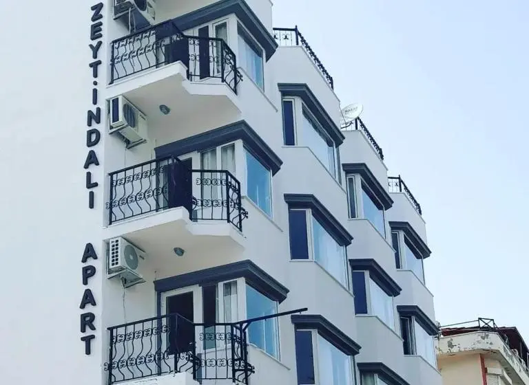 سوییت, Zeytindali Apart