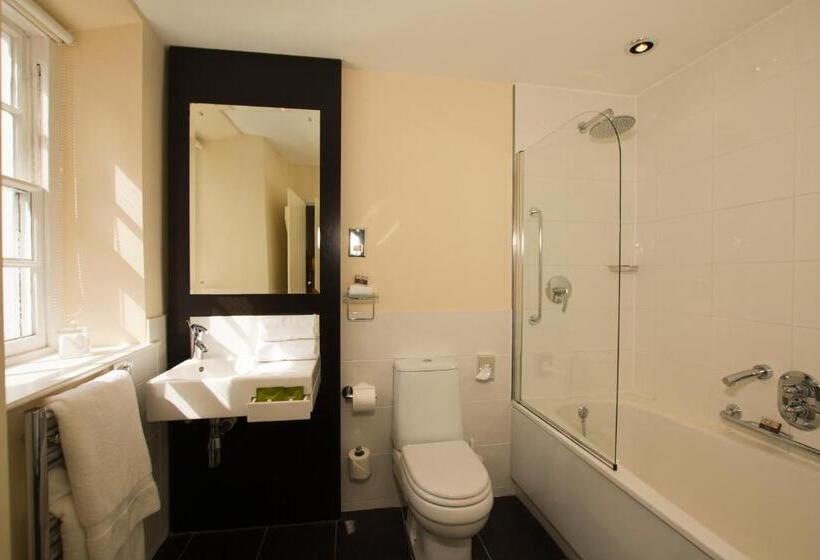 חדר דחוקס עם מיטת קינג, Sun Inn