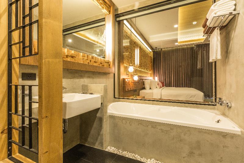 Medencére Néző Deluxe Szoba, Aurico Kata Resort & Spa   Sha Extra Plus