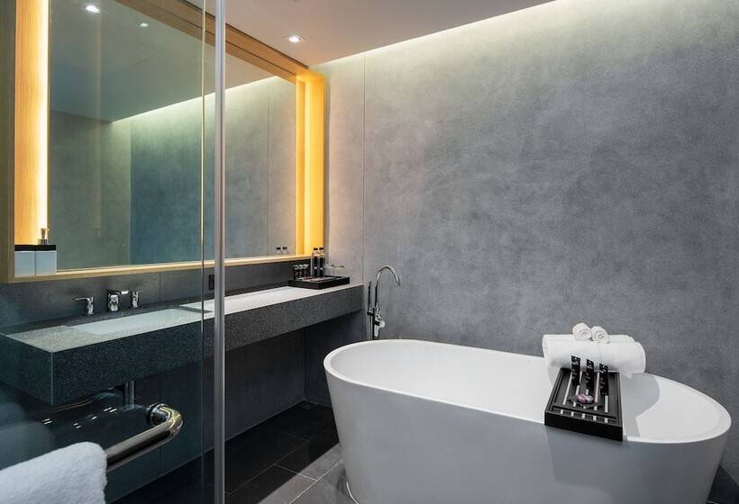 1 Bedroom Duplex Villa, Cross Pattaya Oceanphere   Formerly X2 Pattaya Oceanphere