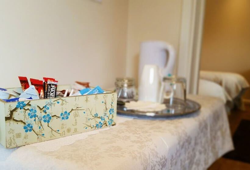 غرفة تنفيذية, Miltons Country Lodge