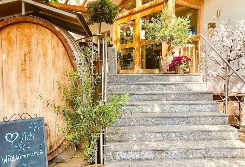 Superior Room, Weingut Dehren