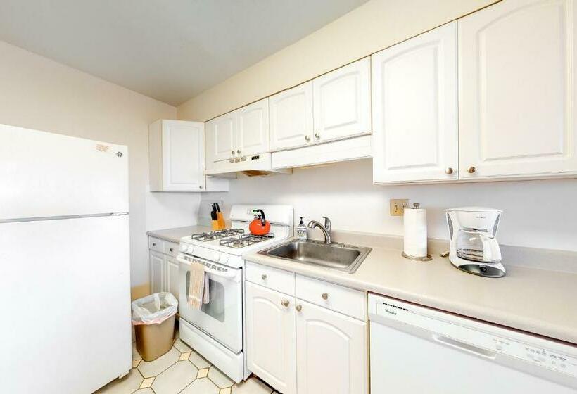 带2个卧室的套房, Kihei Akahi