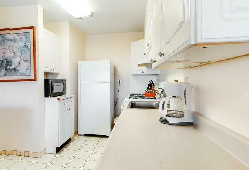 带2个卧室的套房, Kihei Akahi