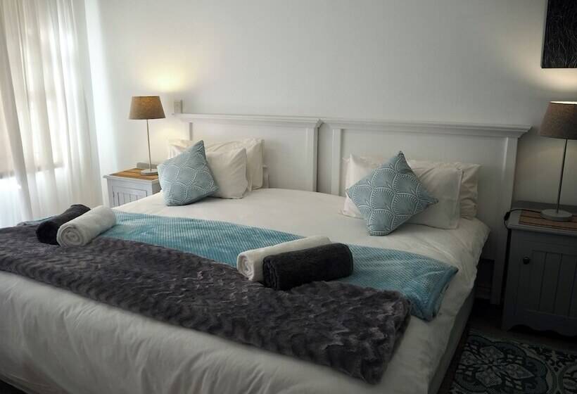 Номер Deluxe, African Breeze Guest House