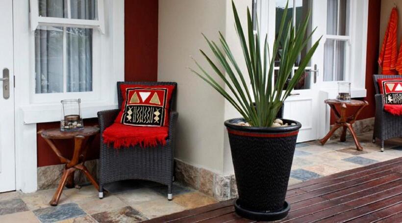 Семейный Номер Deluxe, African Breeze Guest House