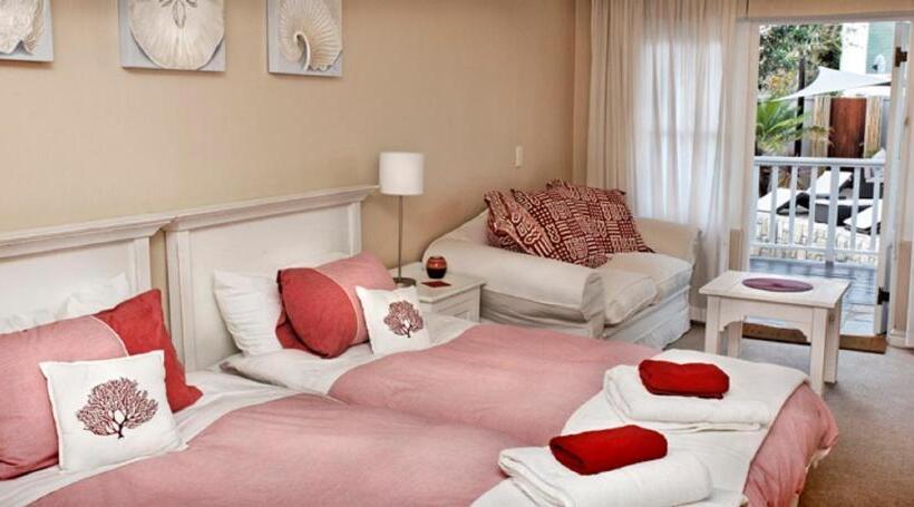 Семейный Номер Deluxe, African Breeze Guest House