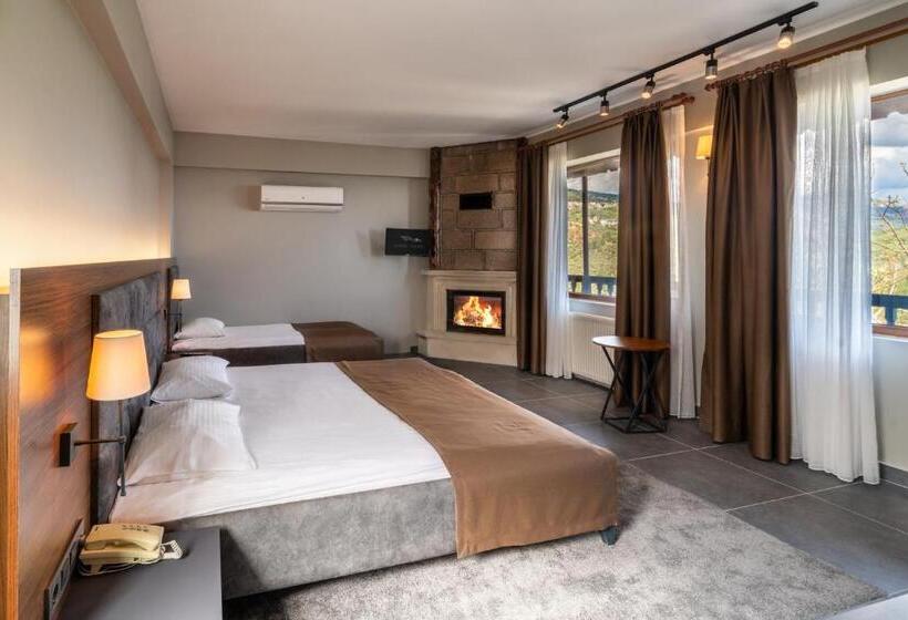 Трехместный Номер Deluxe, Assos Kartal Yuvasi