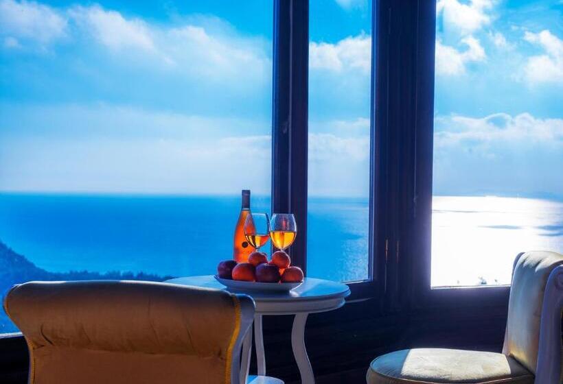 غرفة دوبلكس, Assos Kartal Yuvasi