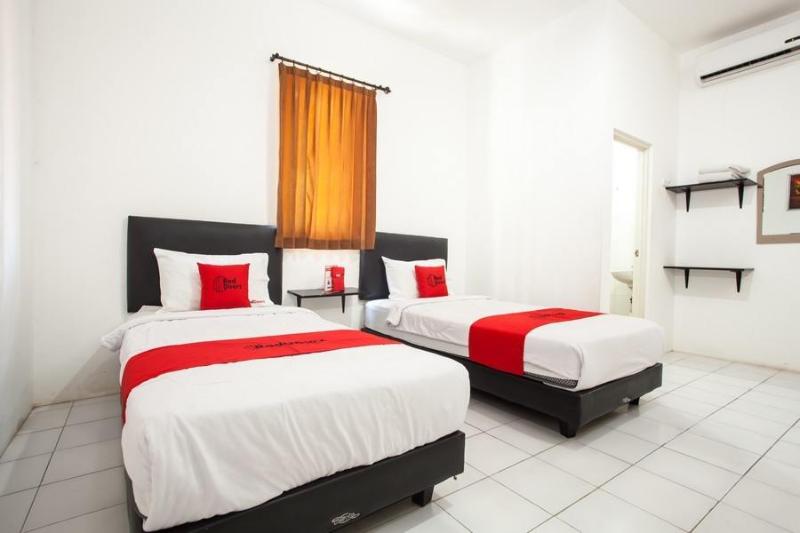 غرفة قياسية, Reddoorz Plus Near Galaxy Mall