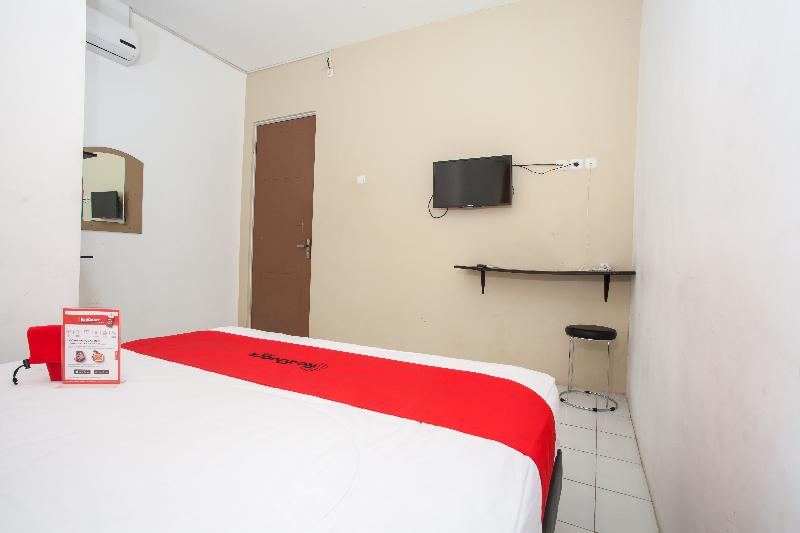 غرفة قياسية, Reddoorz Plus Near Galaxy Mall