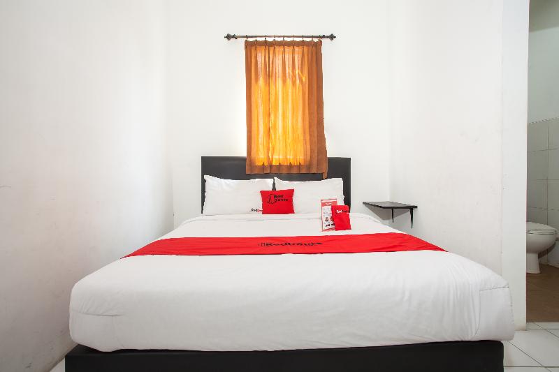 غرفة قياسية, Reddoorz Plus Near Galaxy Mall