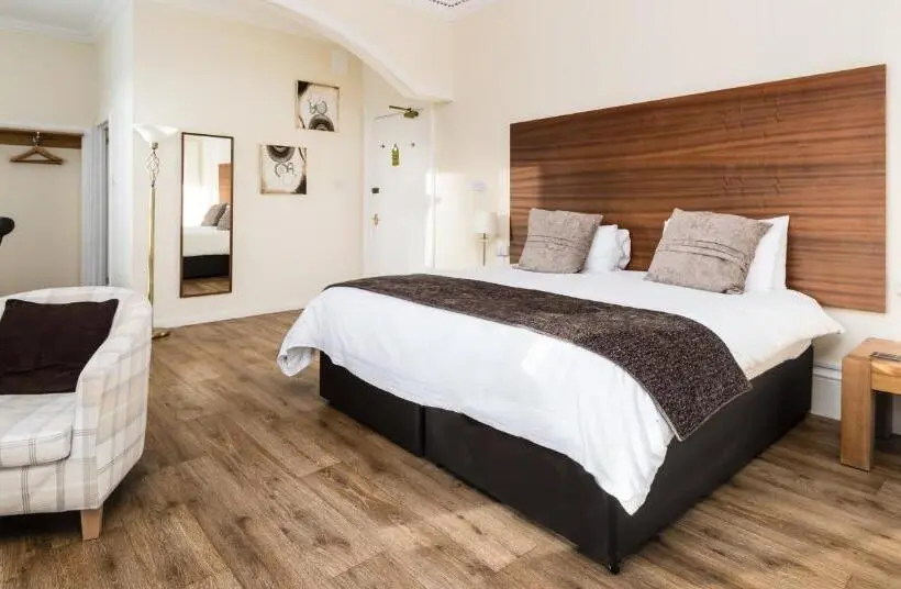 اتاق سوپریور, The Claymore Guest House And Apartments