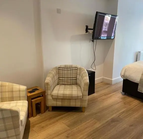 اتاق سوپریور با تخت بزرگ, The Claymore Guest House And Apartments