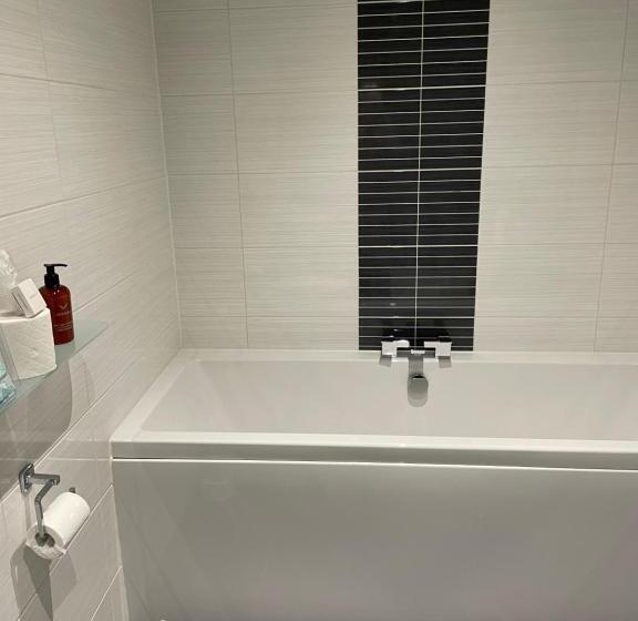 Номер Superior Кровать Кинг, The Claymore Guest House And Apartments