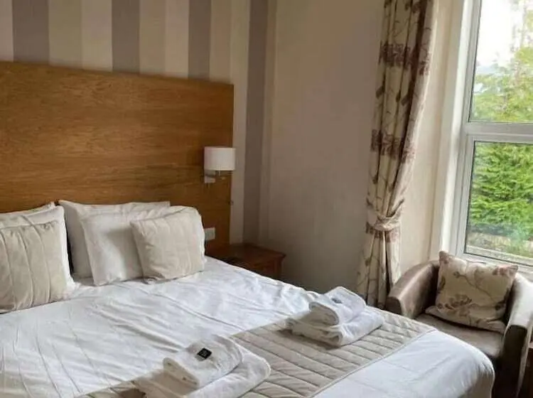 اتاق استاندارد, The Claymore Guest House And Apartments