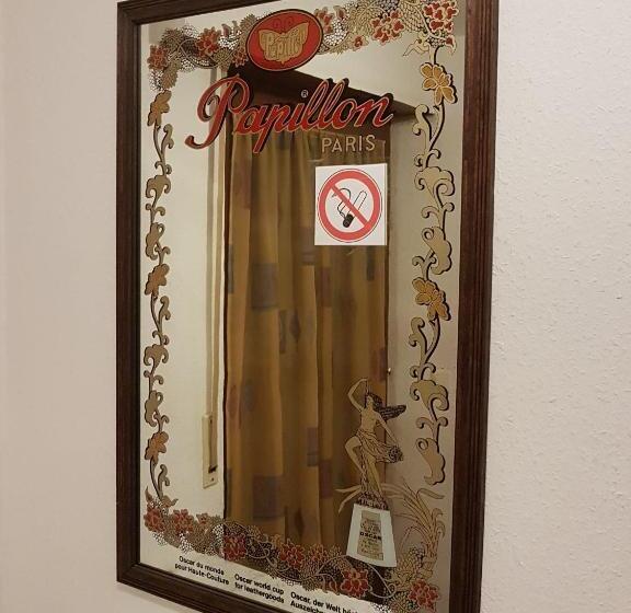 غرفة قياسية ثلاثية, Pension Streng Reinhardt