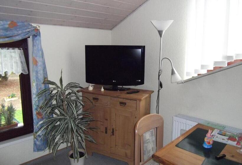 Номер Стандарт, Pension Und Weingut Hirschhof