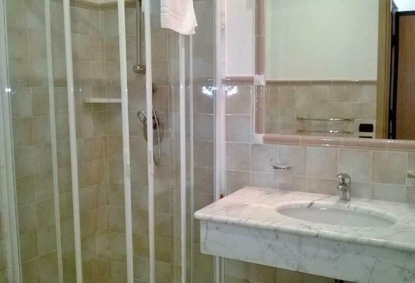 Апартаменты 1 Спальня, Riviera Residence