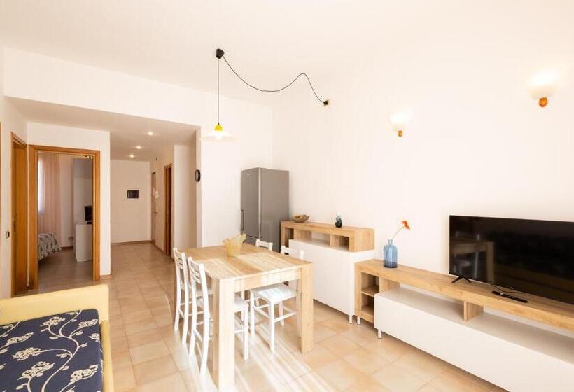 Апартаменты 2 Спальни, Riviera Residence