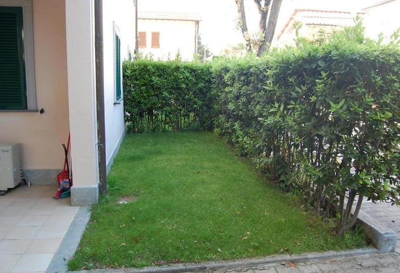 Апартаменты Deluxe 1 Спальня, Riviera Residence