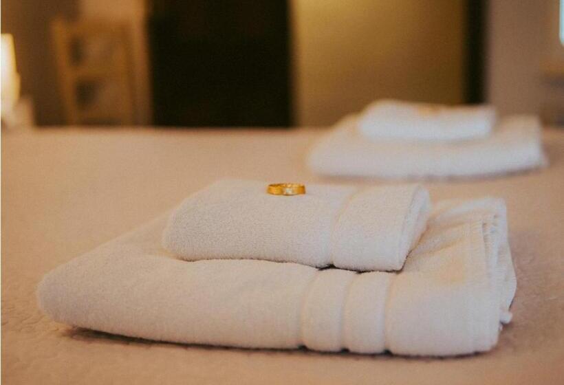 חדר סטנדרט, The Heathfield Inn